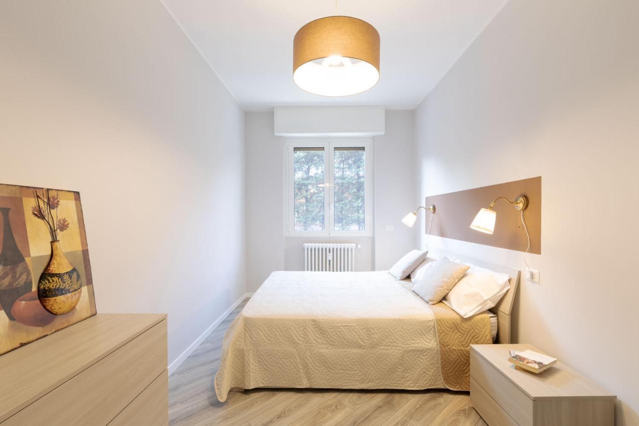 New! Milano - Flowers Home Cusano Milanino Ngoại thất bức ảnh